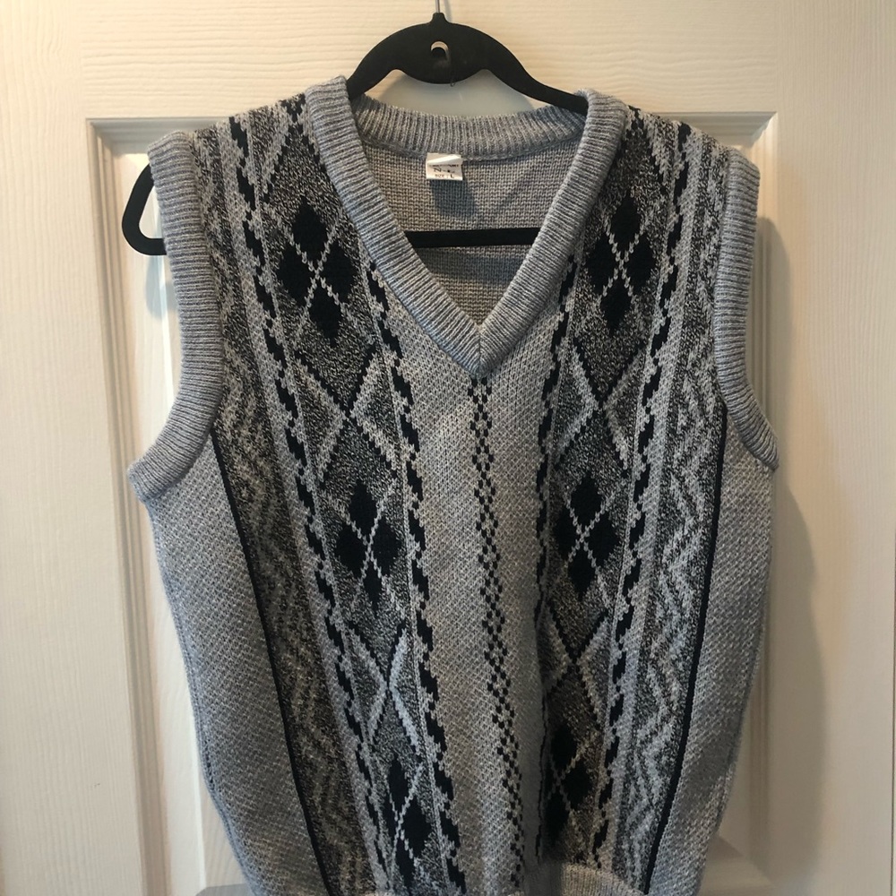 Sweater Vest